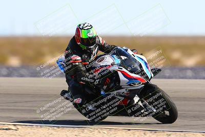 media/Feb-12-2022-SoCal Trackdays (Sat) [[3b21b94a56]]/Turn 11 Inside (155pm)/